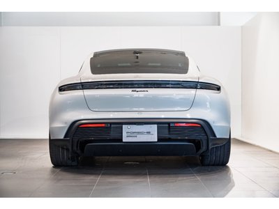 2026 Porsche TAYCAN thumbnail 19