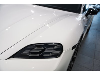 2026 Porsche TAYCAN thumbnail 15