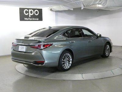 LEXUS ES - 8