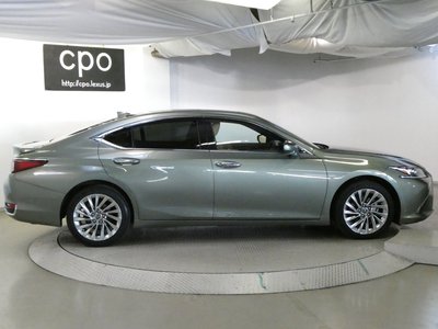 LEXUS ES - 10
