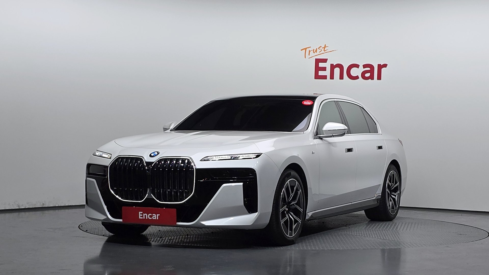 BMW 7 SERIES - View 1