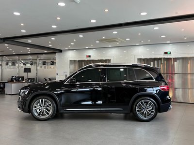 MERCEDES-BENZ GLB - 3