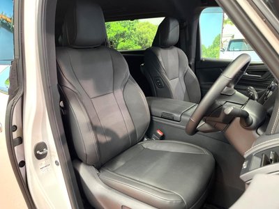 TOYOTA ALPHARD - 10