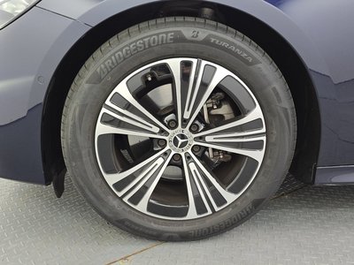 MERCEDES-BENZ E-CLASS - 6