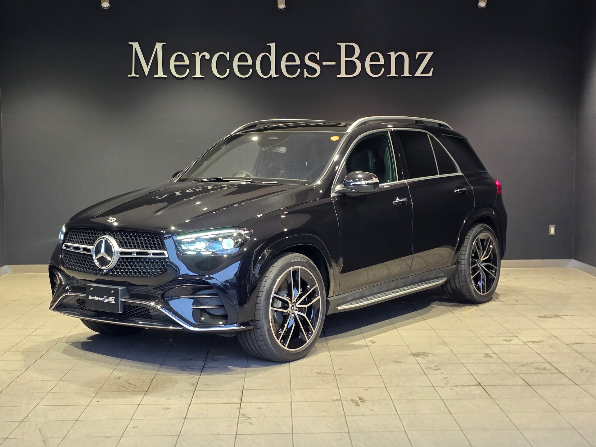 MERCEDES-BENZ GLE - View 1