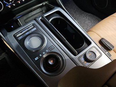 صورة مصغرة 12 لـ 2021 Genesis GV80