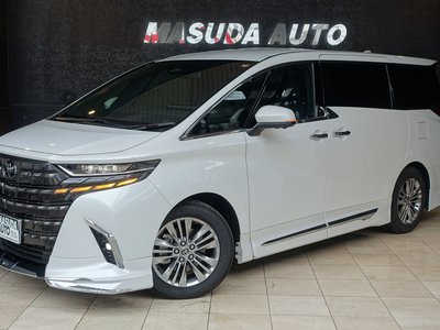 2025 Toyota ALPHARD — фото 1