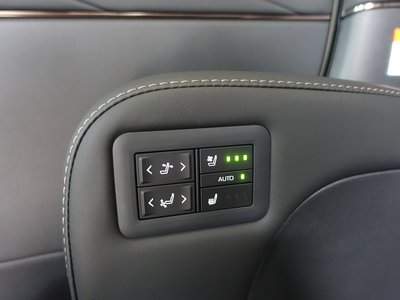 2025 Toyota ALPHARD thumbnail 33