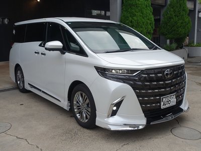 2025 Toyota ALPHARD — фото 5