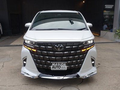 2025 Toyota ALPHARD — фото 4