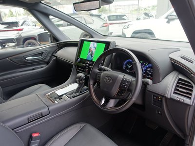 2025 Toyota ALPHARD thumbnail 51