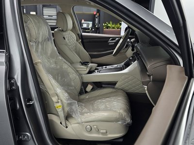 GENESIS GV80 - 10