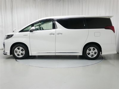 TOYOTA ALPHARD - 2