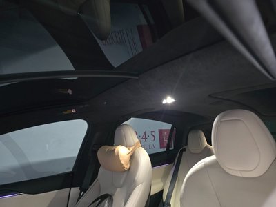 2026 Tesla MODEL X — миниатюра 12