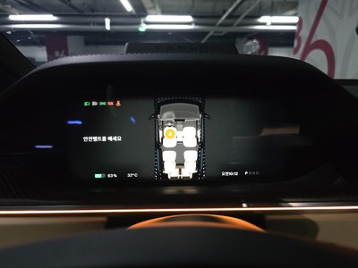 2026 Tesla MODEL X — миниатюра 16