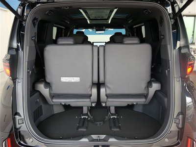 2024 Toyota VELLFIRE photo 10