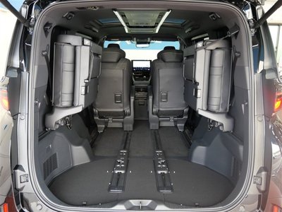 2024 Toyota VELLFIRE thumbnail 12