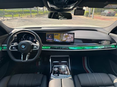 BMW 7 SERIES - 5