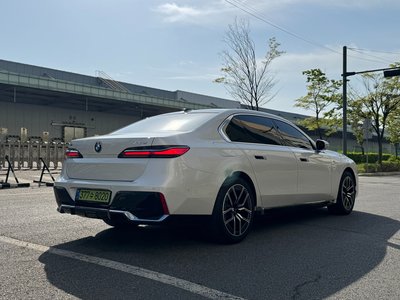 BMW 7 SERIES - 4