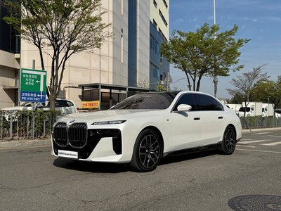 BMW 7 SERIES - 1