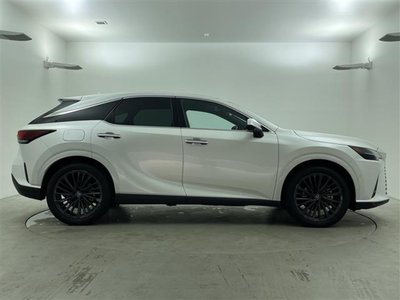 صورة مصغرة 35 لـ 2023 Lexus RX