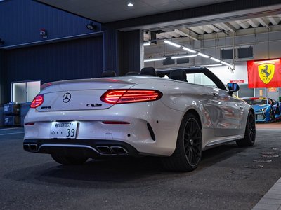 MERCEDES-BENZ C-CLASS CABRIOLET AMG - 6