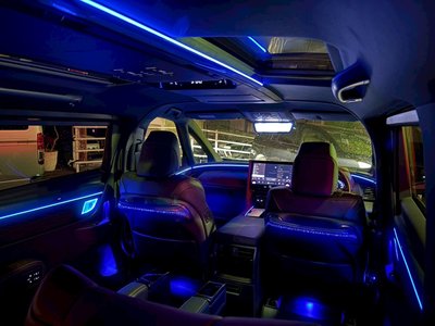 TOYOTA ALPHARD - 4
