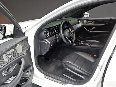 MERCEDES-BENZ E-CLASS - 10