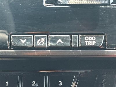 صورة مصغرة 31 لـ 2024 Lexus RX