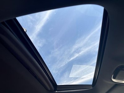 صورة مصغرة 8 لـ 2024 Lexus RX