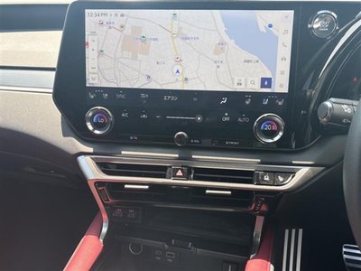 صورة مصغرة 24 لـ 2024 Lexus RX