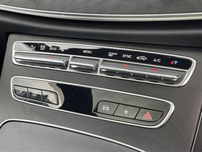 MERCEDES-BENZ E-CLASS - 7