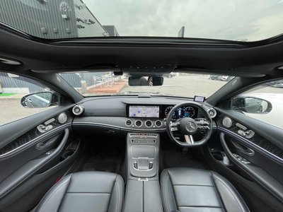 MERCEDES-BENZ E-CLASS - 4