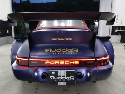 PORSCHE 911 - 4