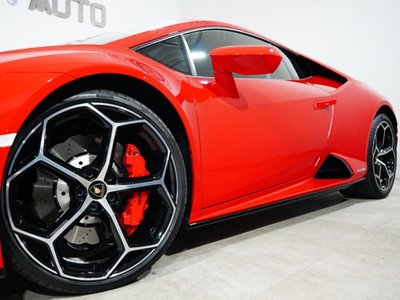 2021 Lamborghini HURACAN — миниатюра 15