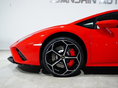 2021 Lamborghini HURACAN — миниатюра 11