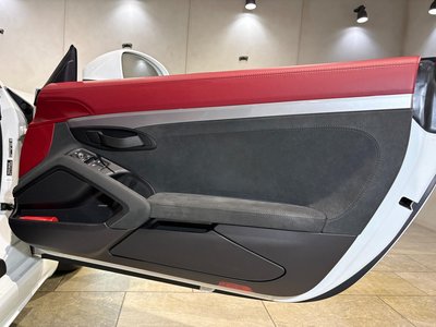 2021 Porsche 718 SPYDER — миниатюра 22