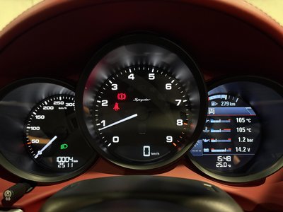 2021 Porsche 718 SPYDER — миниатюра 29