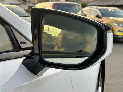 2020 Lexus LC — миниатюра 37