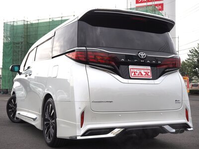 TOYOTA ALPHARD - 4
