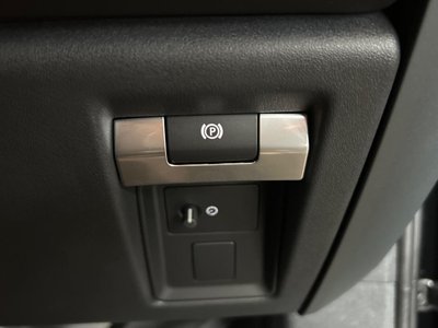 2026 LAND Rover DEFENDER 缩略图 47