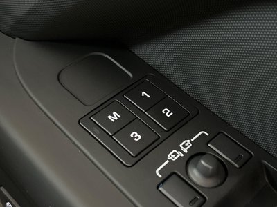 2026 LAND Rover DEFENDER 缩略图 19