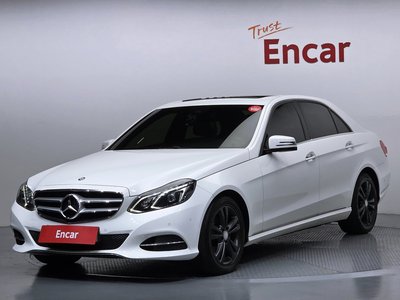 MERCEDES-BENZ E-CLASS - 1