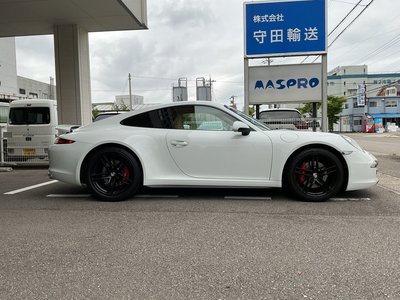 PORSCHE 911 - 9