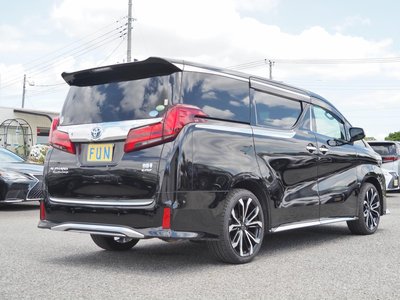 TOYOTA ALPHARD - 5
