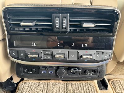 2024 Toyota LAND CRUISER 300 缩略图 49