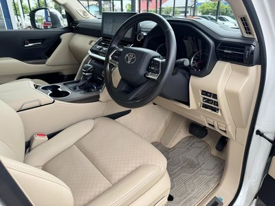 2024 Toyota LAND CRUISER 300 缩略图 15