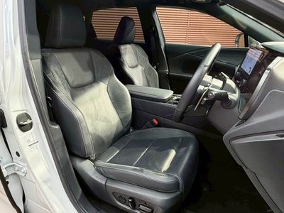 LEXUS RX - 8