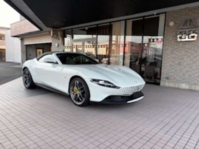 FERRARI ROMA SPIDER - 1