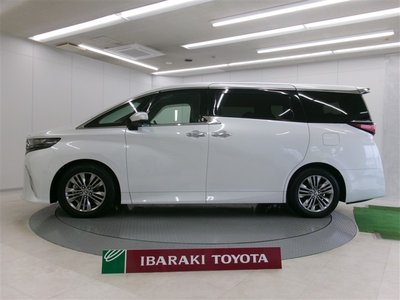 TOYOTA ALPHARD - 2